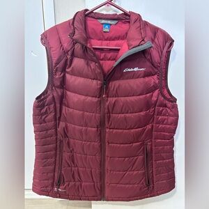 Eddie Bauer Quilted Puffer Vest in Wine Red
